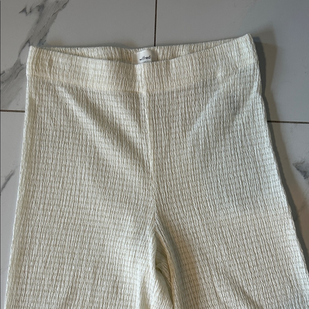 Aritzia Cream Women's Pants